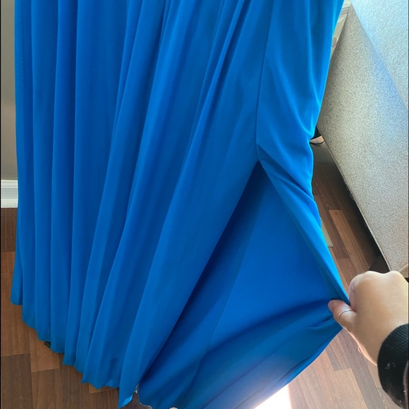 prom dress - Picture 3 of 4